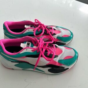 Puma RsX sneaker size US 13; EUR 47 pink and green!